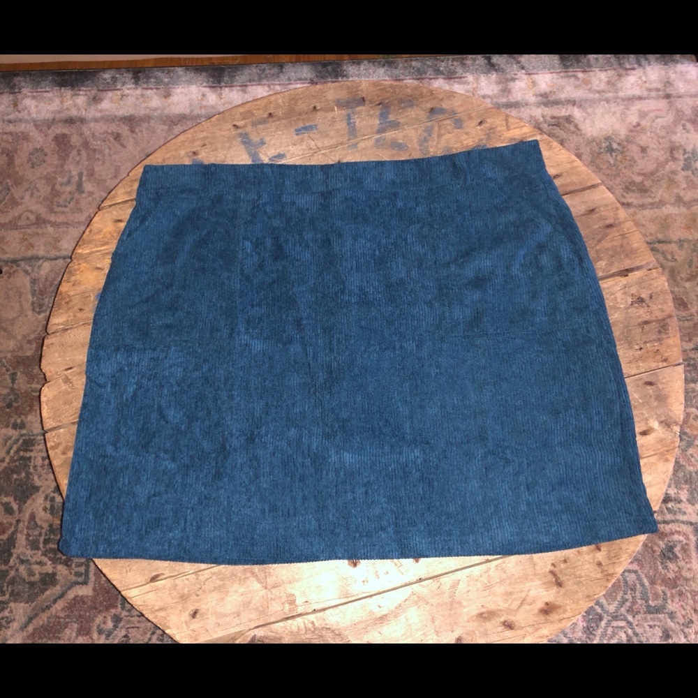 Plus Solid Cord Skirt Shein!